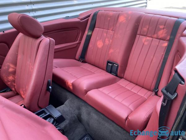 BMW Série 3 325 i CABRIOLET (E30)