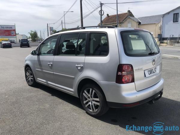 Volkswagen Touran 2.0 TDI 140CV CONFORTLINE