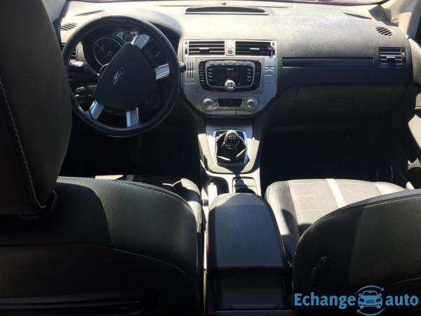Ford Kuga 2L TDCI TITANIUM 136 CV