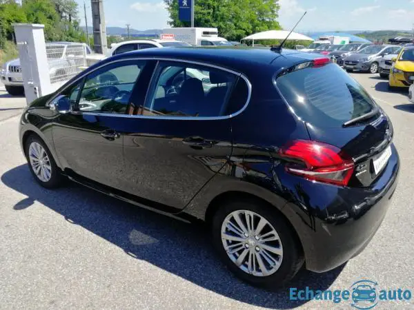 Peugeot 208 1.2I PURETECH 12V - 82 ALLURE