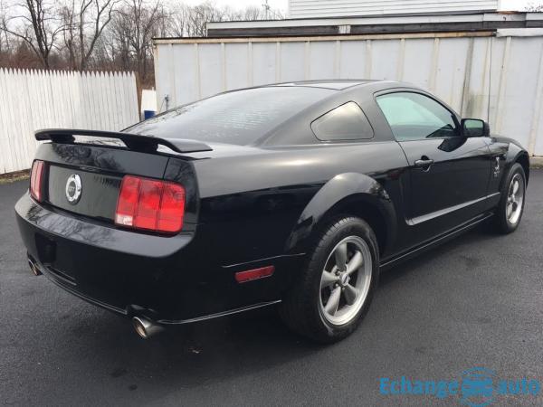 Ford Mustang Gt v8 2006 prix tout compris