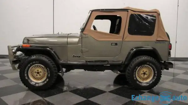 Jeep Wrangler Yj 4x4 4.2 1988 prix tout compris