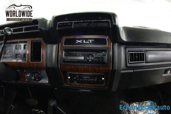 Ford F 150 302 v8 1982 prix tout compris