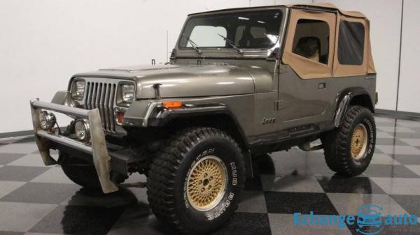 Jeep Wrangler Yj 4x4 4.2 1988 prix tout compris
