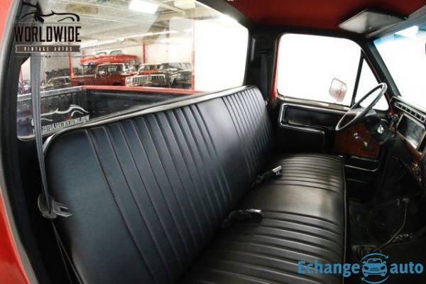 Ford F 150 302 v8 1982 prix tout compris