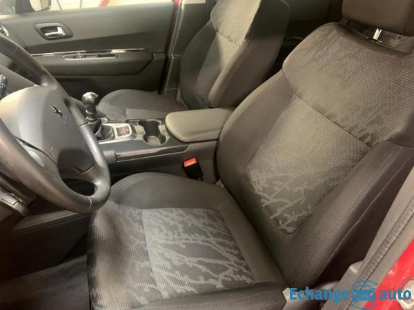 Peugeot 3008 1.6 HDi Active