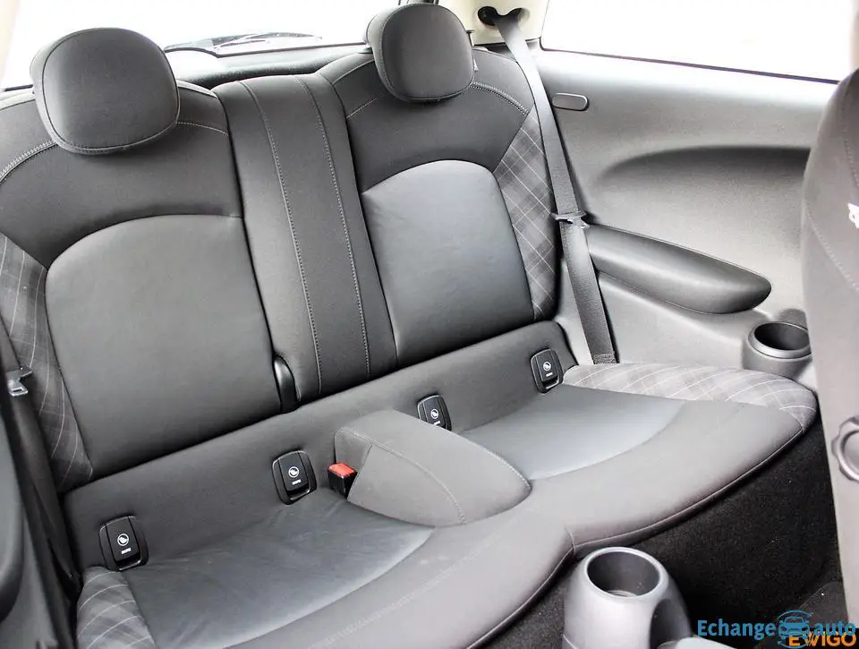 MINI MINI - COOPER 1.5 136cv Pack Chili 3p