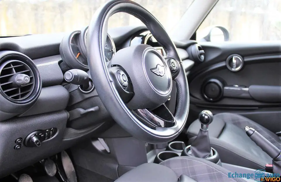 MINI MINI - COOPER 1.5 136cv Pack Chili 3p