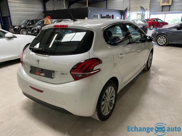Peugeot 208 Pure-Tech Allure 1.2 THP 110 ch - GARANTIE 6 MOIS