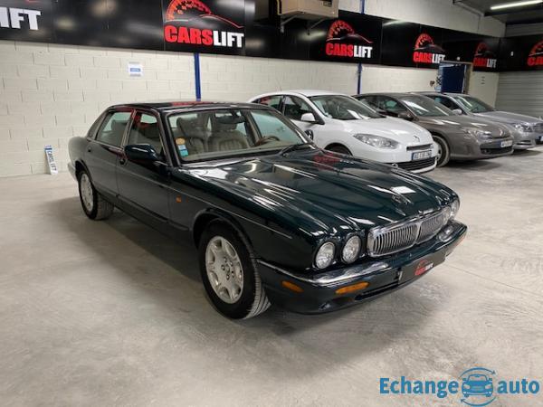 Jaguar XJ V8 4.0 SOVEREIGN 276 CH - GARANTIE 6 MOIS