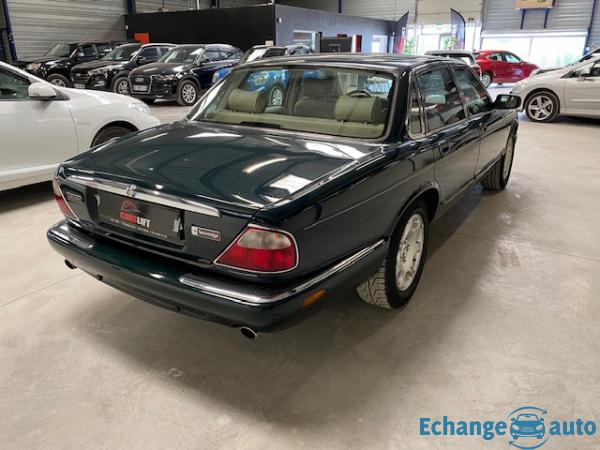 Jaguar XJ V8 4.0 SOVEREIGN 276 CH - GARANTIE 6 MOIS