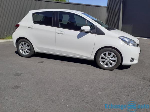 Toyota Yaris TENDANCE 1.4 D4-D 90 CH - GARANTIE 6 MOIS