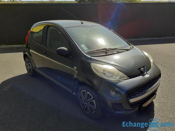 Peugeot 107 TRENDY 1.0 i 68 CH - GARANTIE 6 MOIS