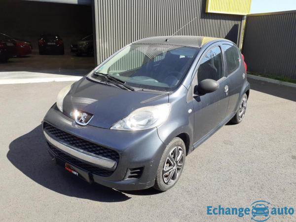 Peugeot 107 TRENDY 1.0 i 68 CH - GARANTIE 6 MOIS