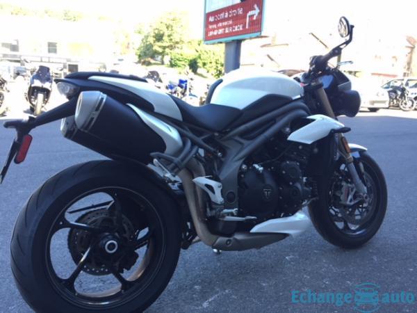Triumph speed triple S 1050