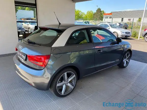AUDI A1 1.4 TFSI 122 Ambiente S tronic