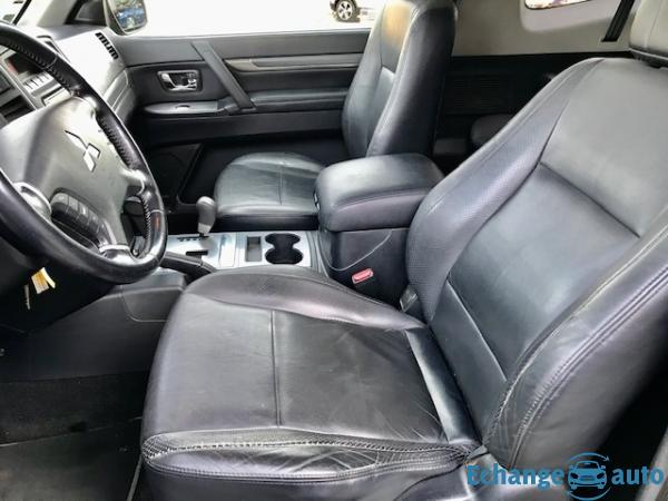 Mitsubishi Pajero III (2) 3.2 DI-D 170 INSTYLE BVA 3P