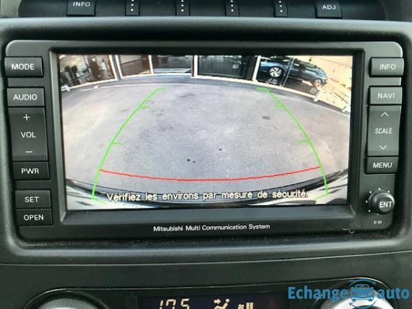 Mitsubishi Pajero III (2) 3.2 DI-D 170 INSTYLE BVA 3P