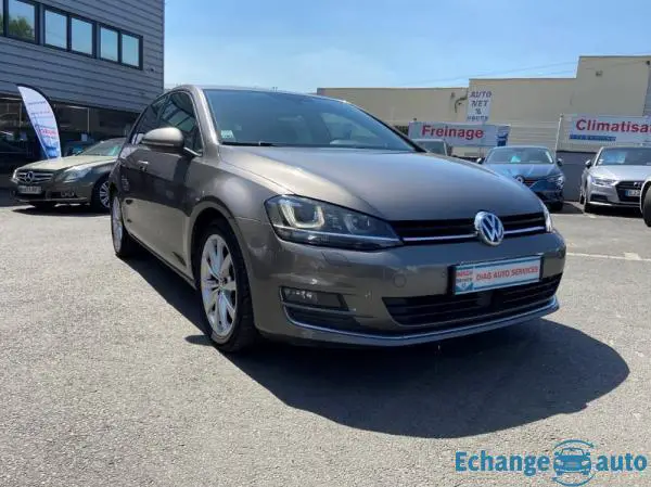 Volkswagen Golf VII 2.0 TDI 150CH BLUEMOTION TECHNOLOGY FAP CARAT 5P