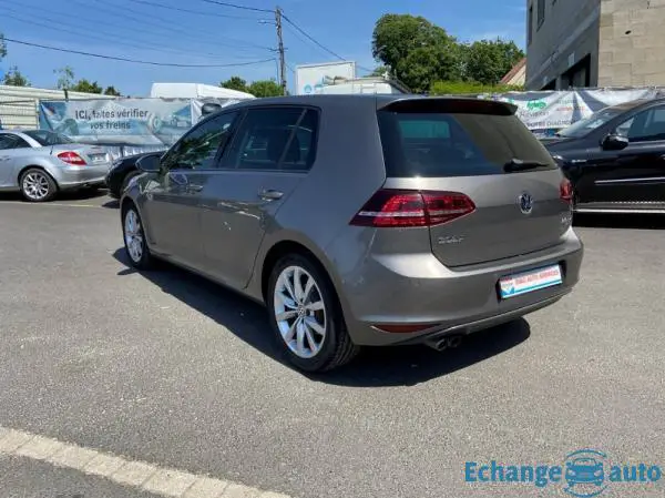 Volkswagen Golf VII 2.0 TDI 150CH BLUEMOTION TECHNOLOGY FAP CARAT 5P