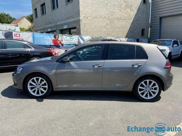Volkswagen Golf VII 2.0 TDI 150CH BLUEMOTION TECHNOLOGY FAP CARAT 5P