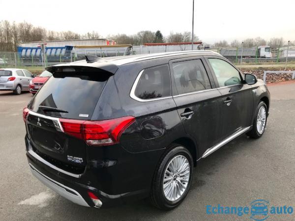 Mitsubishi Outlander PHEV III (2) TWIN MOTOR 4WD INTENSE MY19