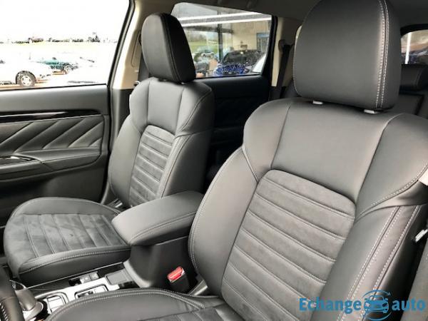 Mitsubishi Outlander PHEV III (2) TWIN MOTOR 4WD INTENSE MY19