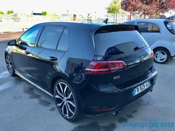 Volkswagen Golf VII 2.0 TSI 230 BLUEMOTION TECHNOLOGY GTI PERFORMANCE DSG6 5P