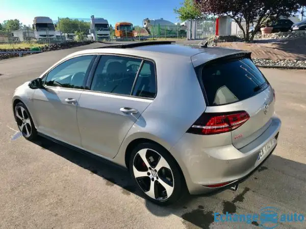 Volkswagen Golf VII 2.0 TSI 230 BLUEMOTION TECHNOLOGY GTI PERFORMANCE 5P