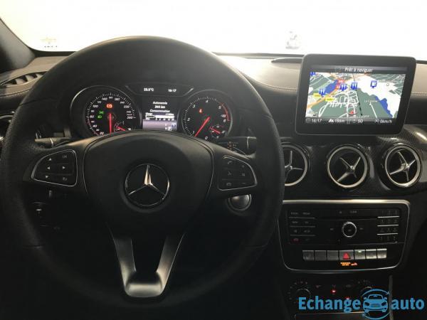 Mercedes CLA 200 SHOOTING BREAK - BLACK EDITION CDI 136CH GARANTIE 41 MOIS