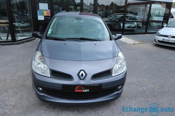 Renault Clio 3 DCI 85 PRIVILEGE