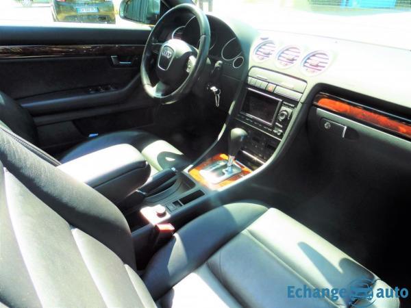Audi A4 CABRIOLET 256 3.2 AMBITION LUXE GARANTIE 6 MOIS