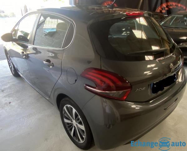 Peugeot 208 Phase 2 5 Portes 1.2 VTi 12V 82ch GARANTIE 6 MOIS
