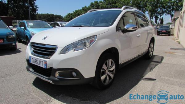 Peugeot 2008 1.2 VTI 82cv Allure