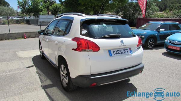 Peugeot 2008 1.2 VTI 82cv Allure