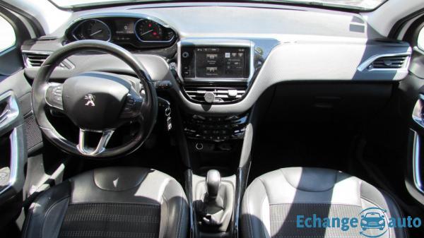 Peugeot 2008 1.2 VTI 82cv Allure