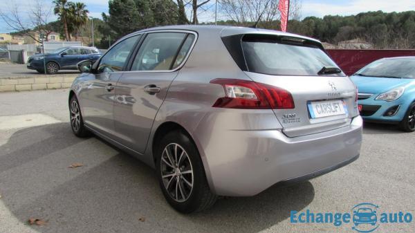 Peugeot 308 1.2 e-THP 130cv Allure