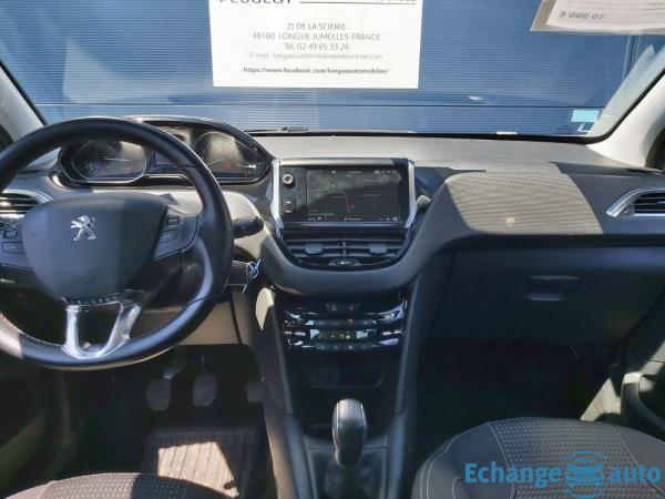 Peugeot 208 Puretech 82 ALLURE