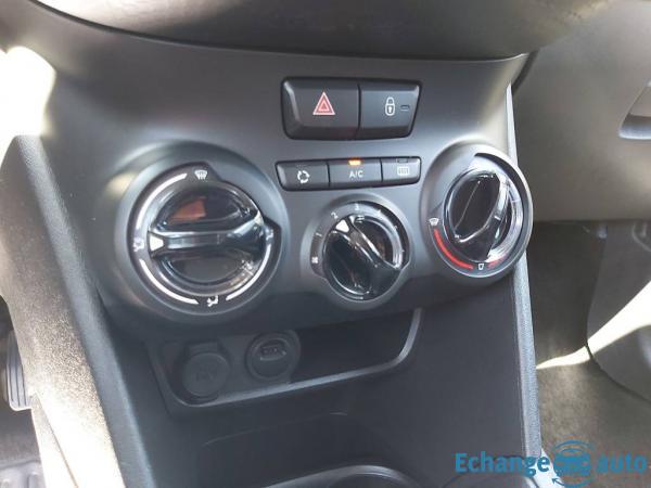 Peugeot 208 Puretech 82 Signature