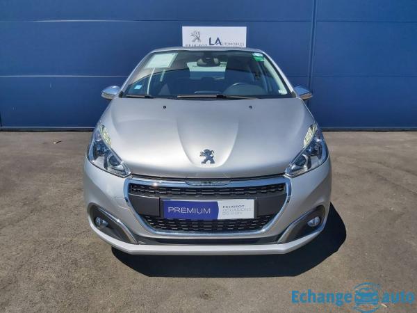 Peugeot 208 Puretech 82 ALLURE