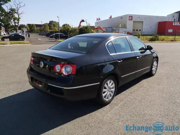 Volkswagen Passat CONFORTLINE 1.6 FSI 16V 115 CH - GARANTIE 6 MOIS