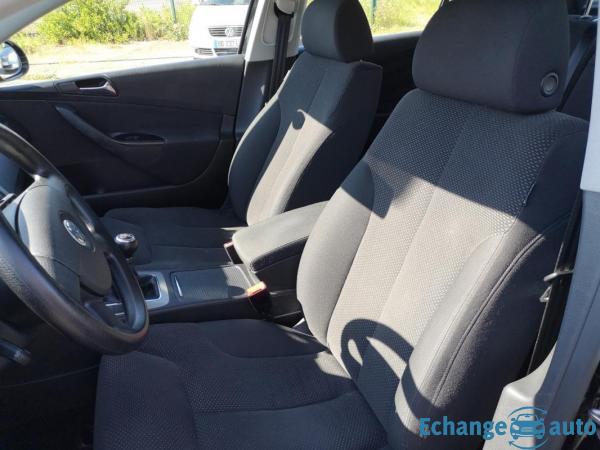 Volkswagen Passat CONFORTLINE 1.6 FSI 16V 115 CH - GARANTIE 6 MOIS