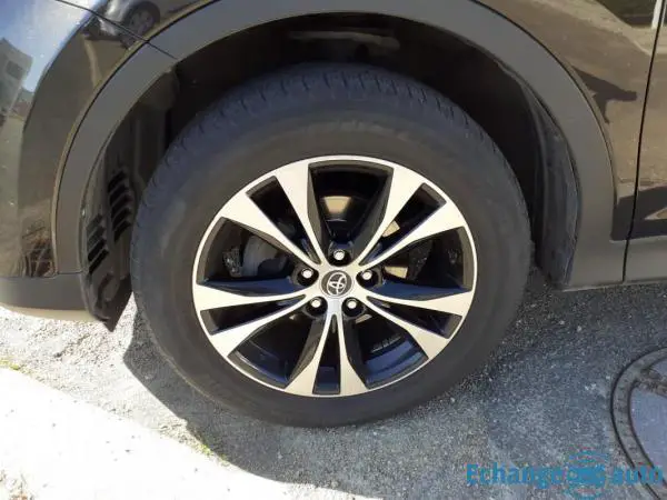 Toyota RAV4 Life 2.0 D-4D 124 ch - GARANTIE 6 MOIS