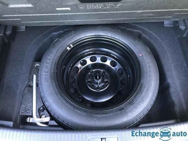 Volkswagen Golf VII 1.6 TDI 115CH BLUEMOTION CONFORTLINE