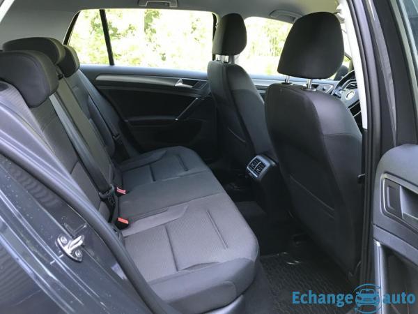 Volkswagen Golf VII 1.6 TDI 115CH BLUEMOTION CONFORTLINE