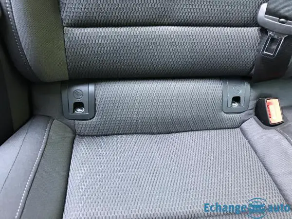 Volkswagen Golf VII 1.6 TDI 115CH BLUEMOTION CONFORTLINE