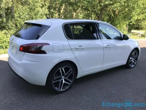 Peugeot 308 1.2 PURETECH 130CV EAT8 ALLURE
