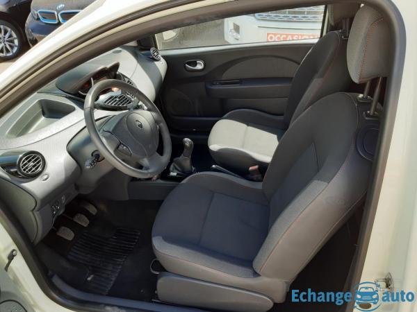 Renault Twingo 2 1.5 dci
