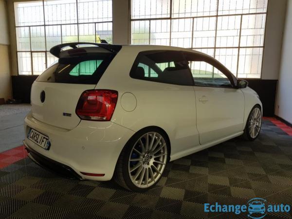 Volkswagen Polo R WRC 2.0 TSI 220 (FLEXFUEL 300)