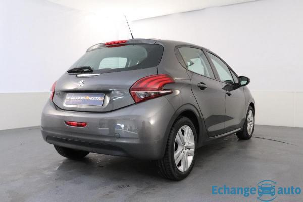 Peugeot 208 PureTech 82ch S&S BVM5 Signature